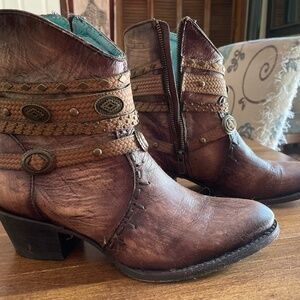 Corral Handcrafted Boots